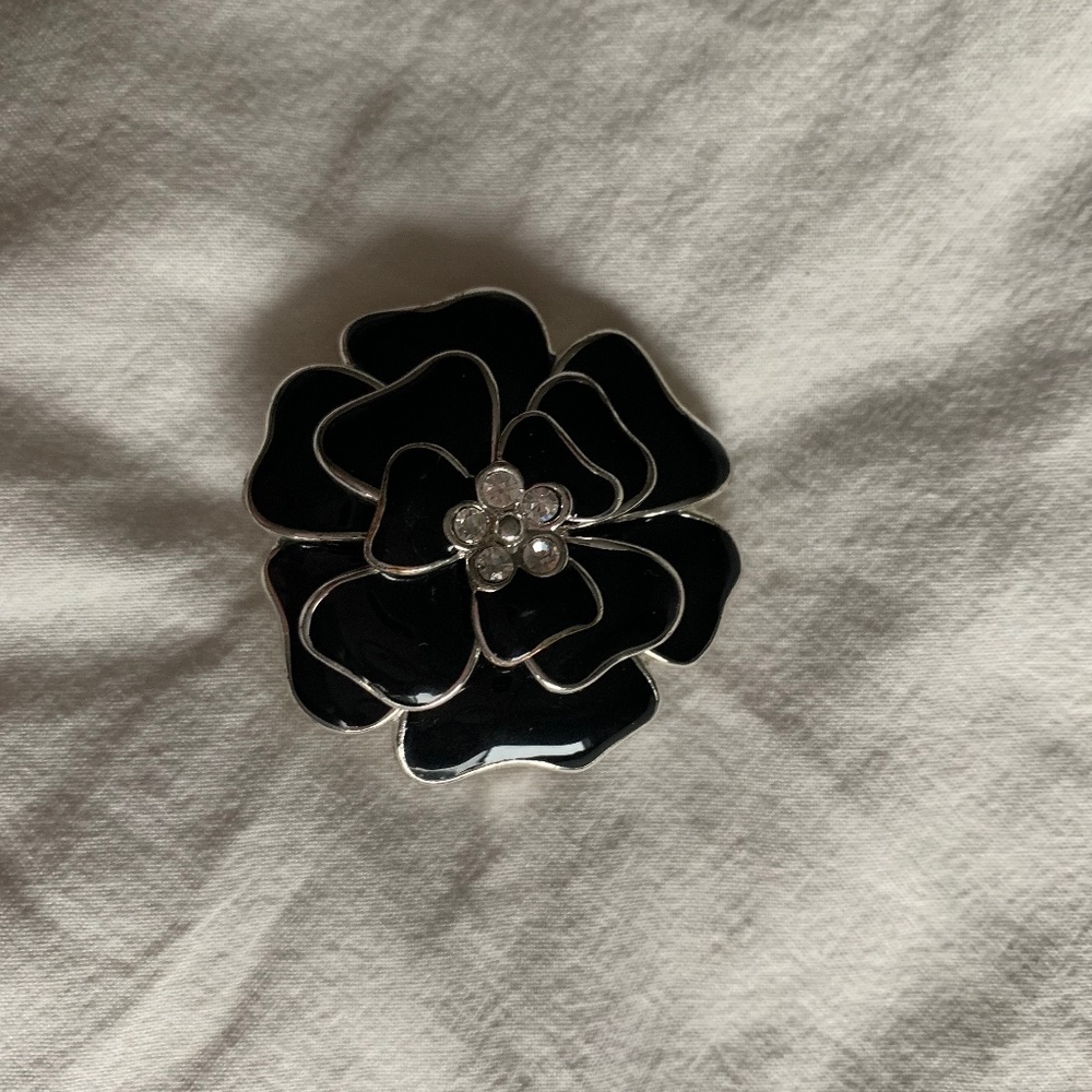 Black and silver flower brooch